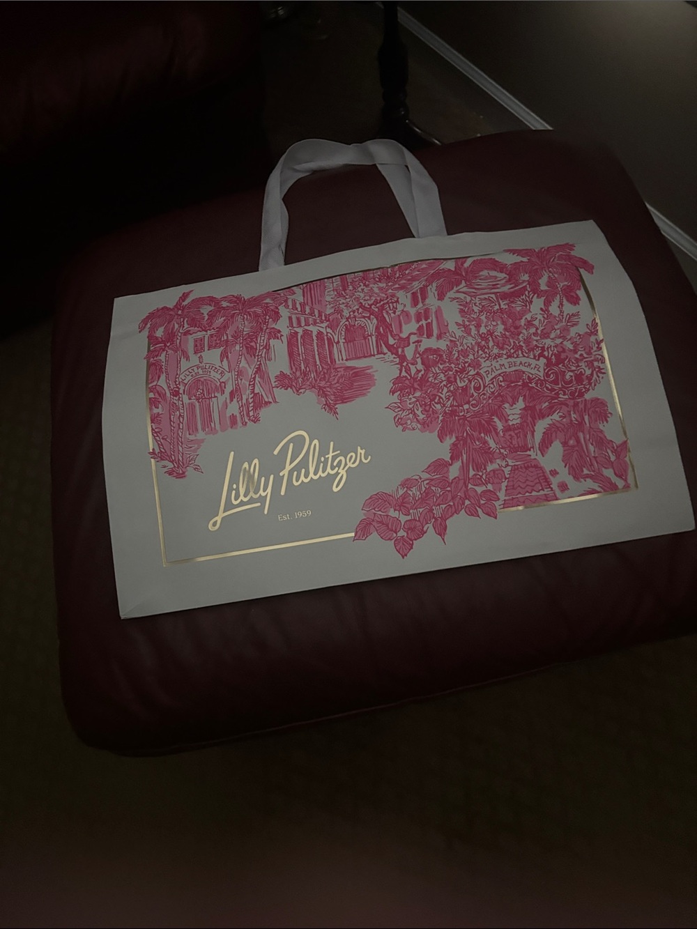 Lilly Pulitzer White Tote with Pink Illustration and Gold Logo